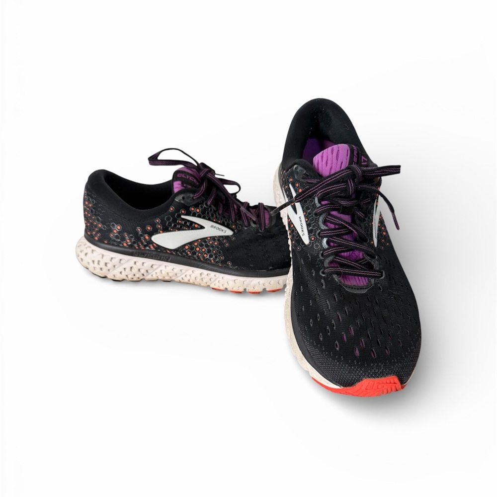 Women's  Brooks Glycerin 17 running shoes Size 9 Black With Purple, Pink & White